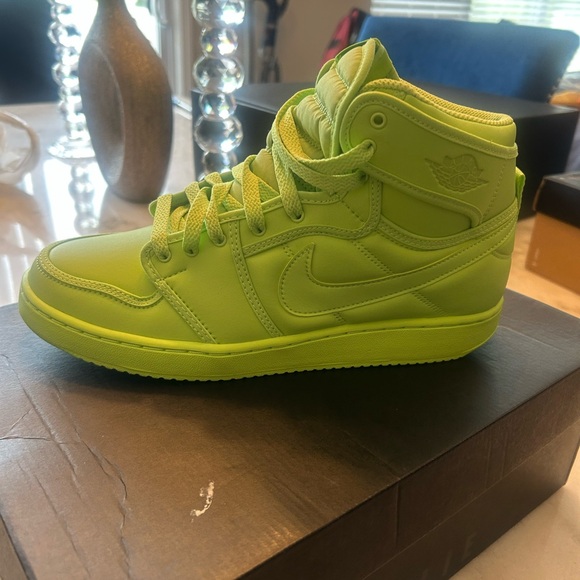 Jordan Shoes - Jordan Billie Eilish High-Top Sneakers - Bright Green